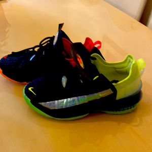 Nike air LeBron 18  6Y great used condition with original box